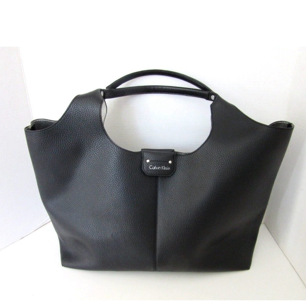 Calvin Klein Pebbled Black Oversized Tote with Silver Lining - Picture 3 of 5